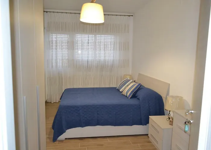 Lineablu לינה וארוחת בוקר פורמיה