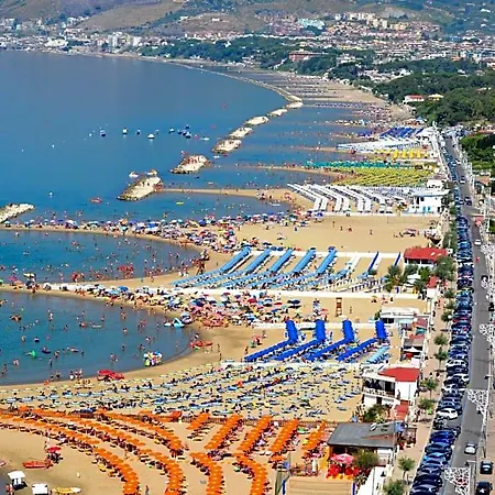 Bed & Breakfast Lineablu Formia