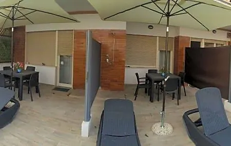 Lineablu Bed & Breakfast 4*