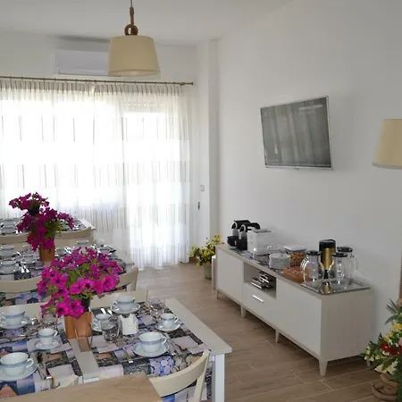 Lineablu Couette-café 4*