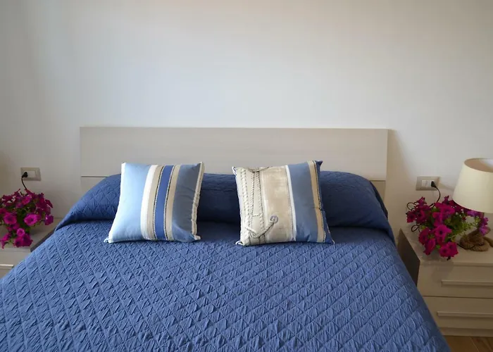 Lineablu Bed and Breakfast Φόρμια